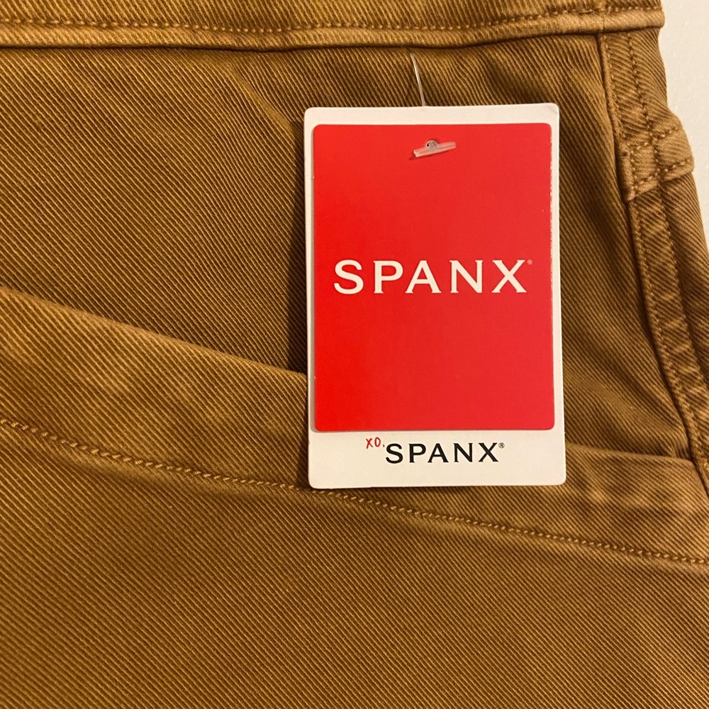 Brand New Spanx Pants! Comfort, class, and stretch all in one! Great Quality!